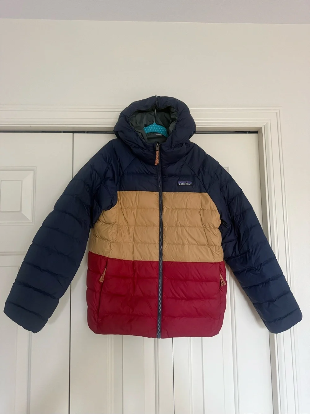 Patagonia Kids Colorblock Down Puffer Jacket Size M 10